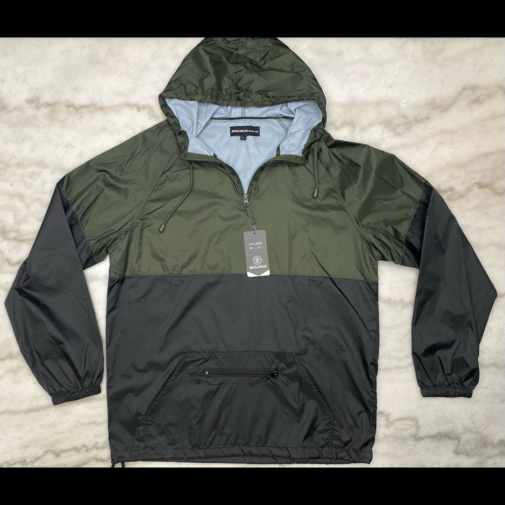 NWT Men’s Windbreaker Quarter Zip Up